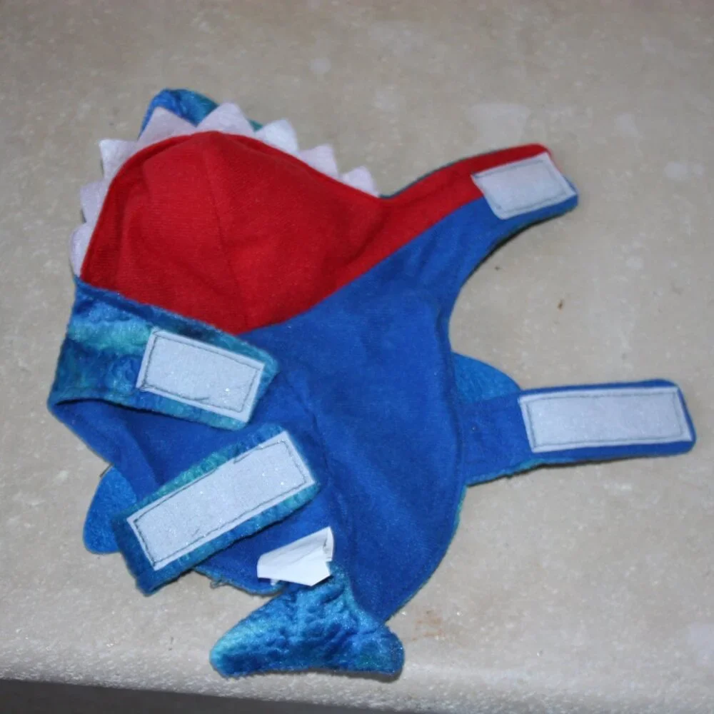 Shark Outfit for Cat or Small Dog (NWOT)
